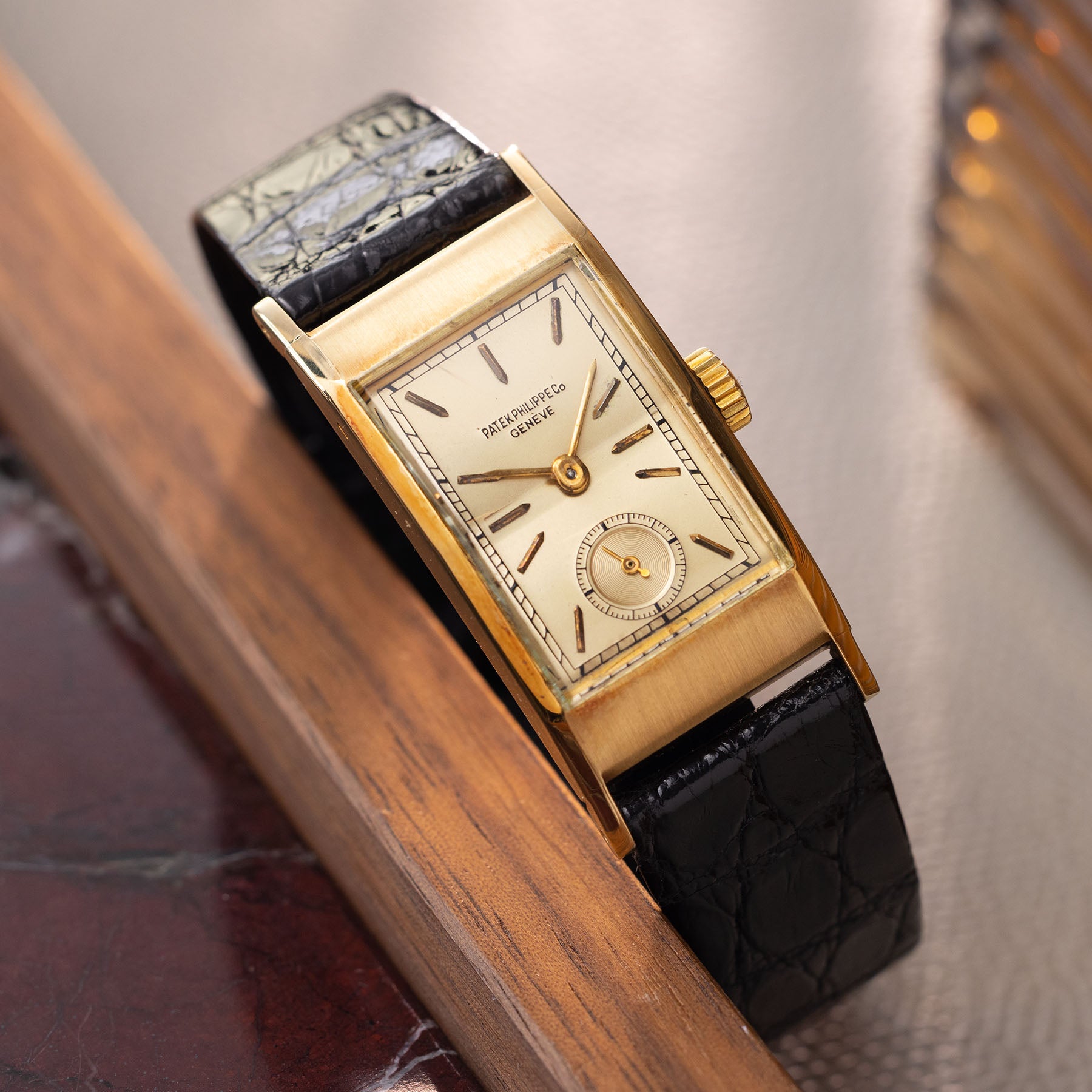 Patek Philippe Gold Dresswatch Referenz 425 Mit Auszug Aus Archiv