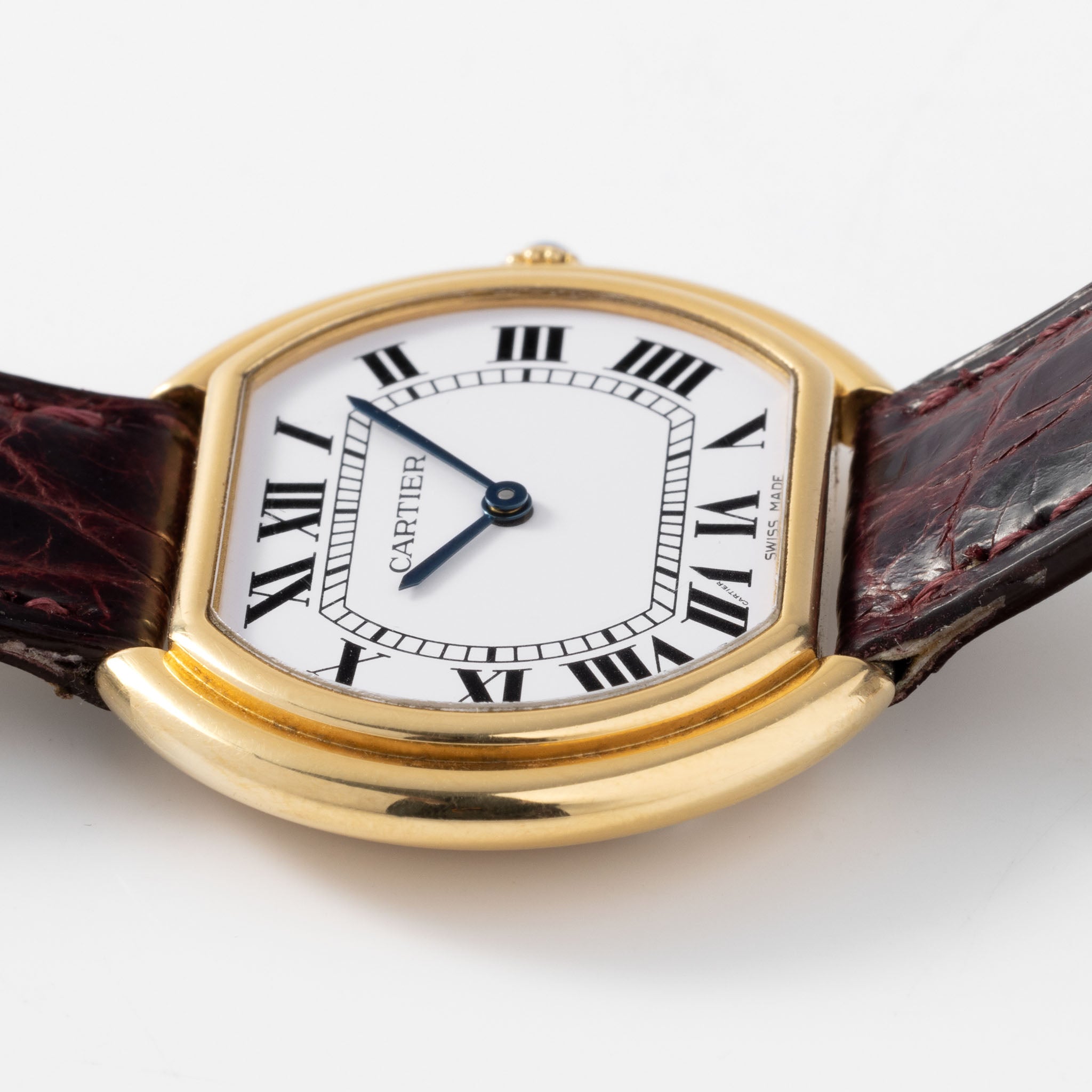 Cartier Large Gondole Ellipse 18 Karat Gelbgold