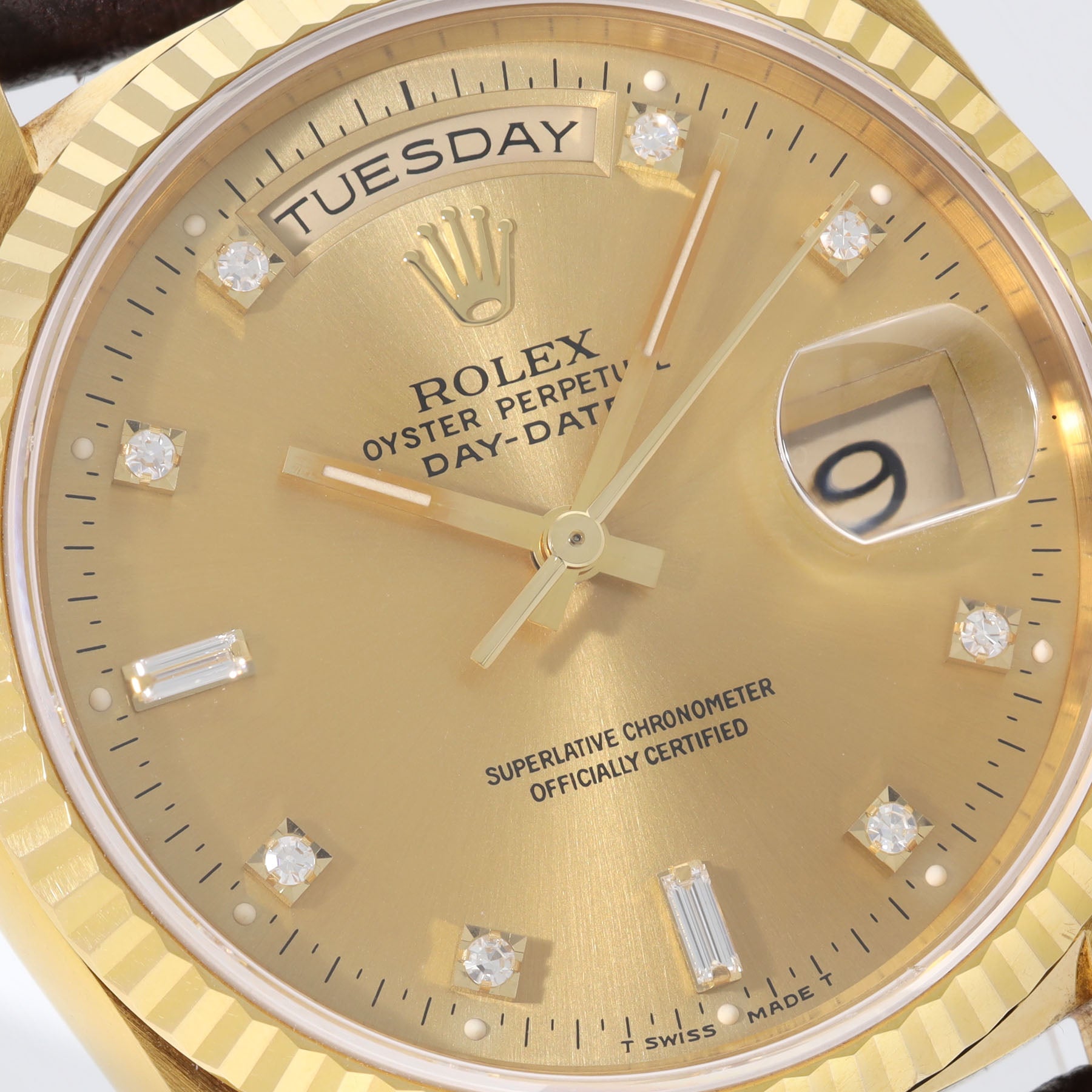 ROLEX DAY-DATE 18238 Diamant Besetztes Zifferblatt mit Papieren