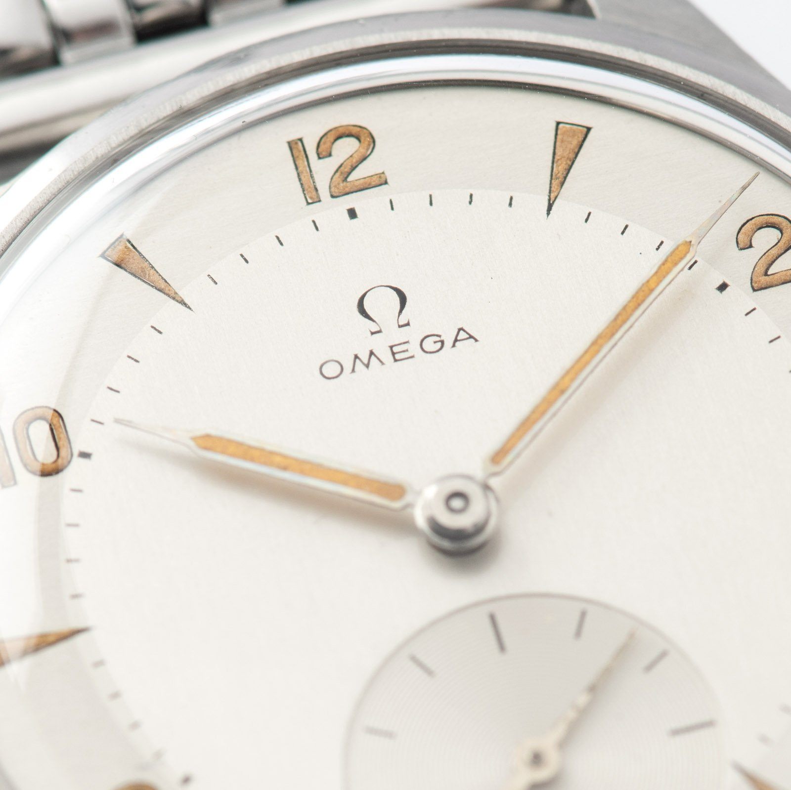 Omega Calatrava Reference 2383-4 Two Tone Dial