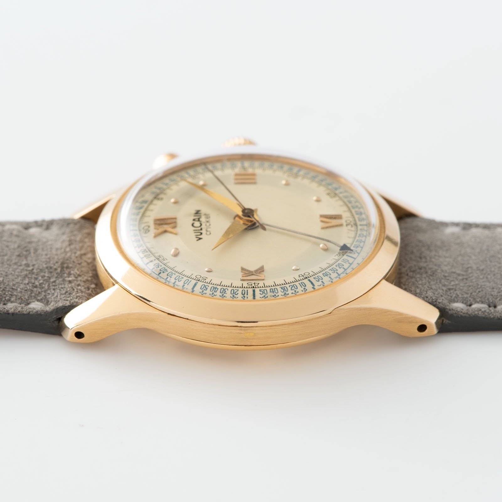 Vulcain Cricket Rose Gold Alarm Watch 36mm case