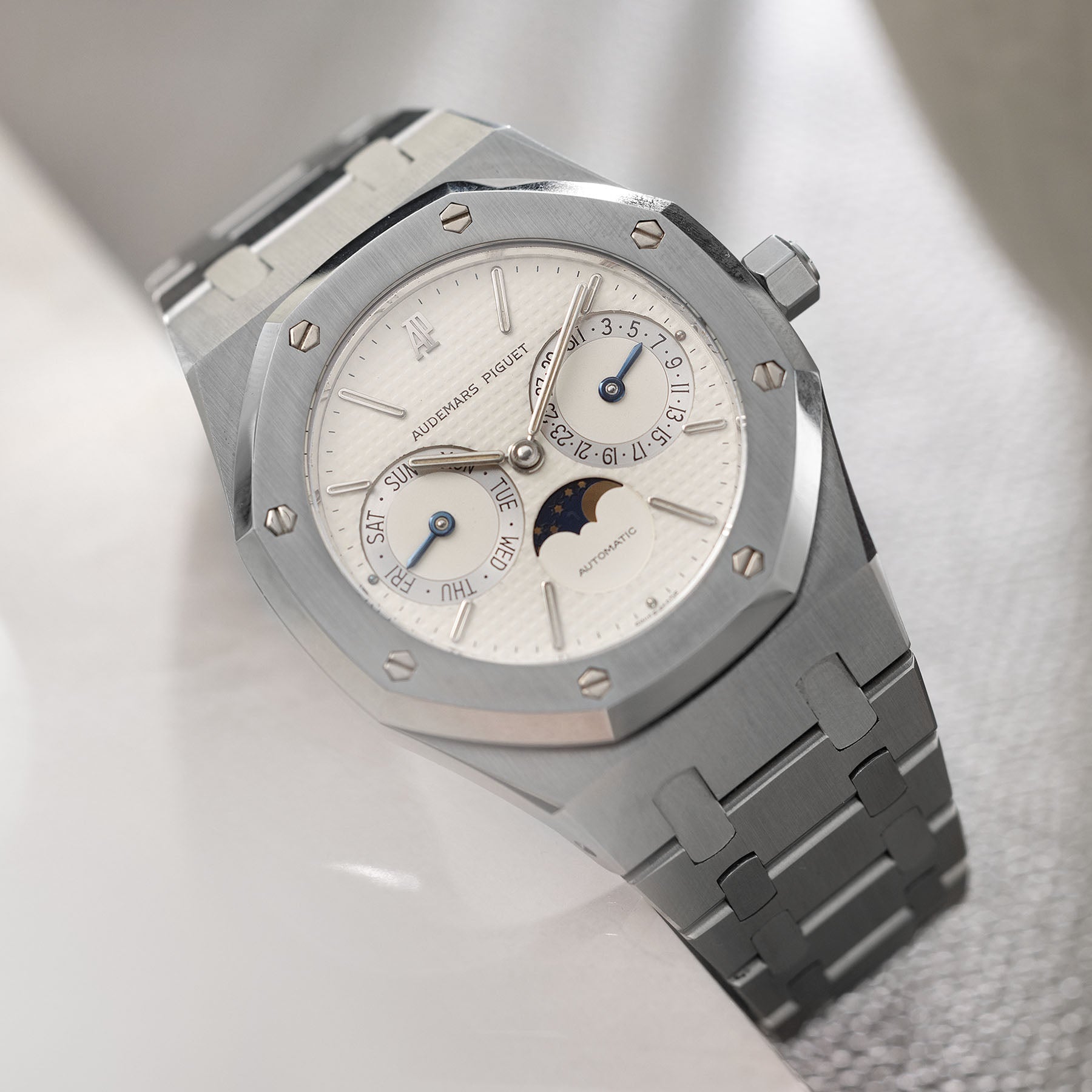 Audemars Piguet Royal Oak 25594ST Day Date Mondphase Creme Zifferblatt