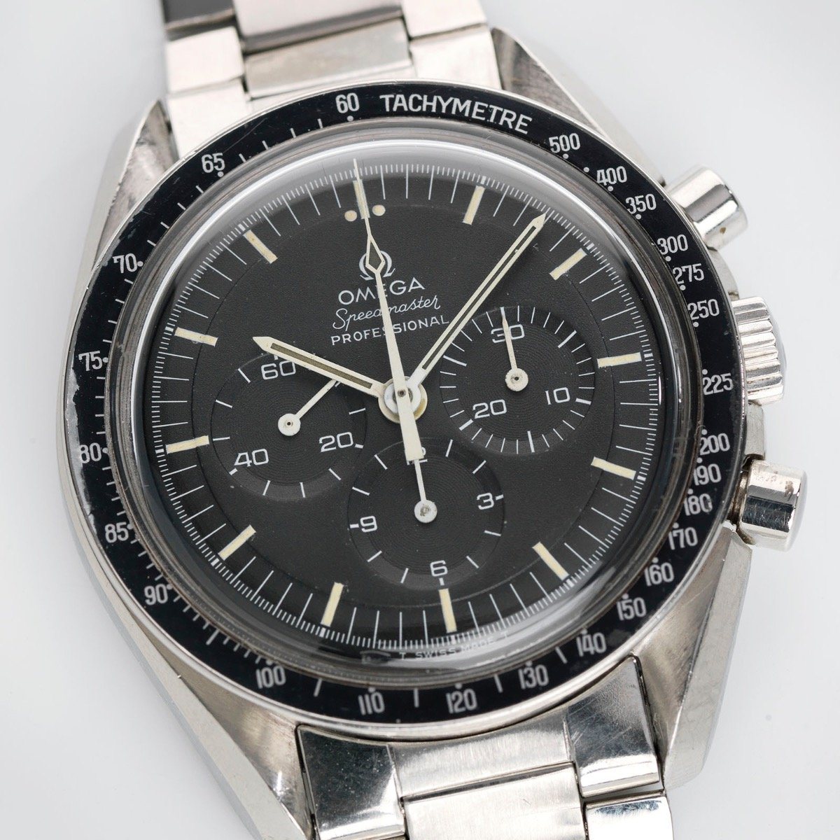 Omega Speedmaster 145.022-69 Straight Writing Caseback
