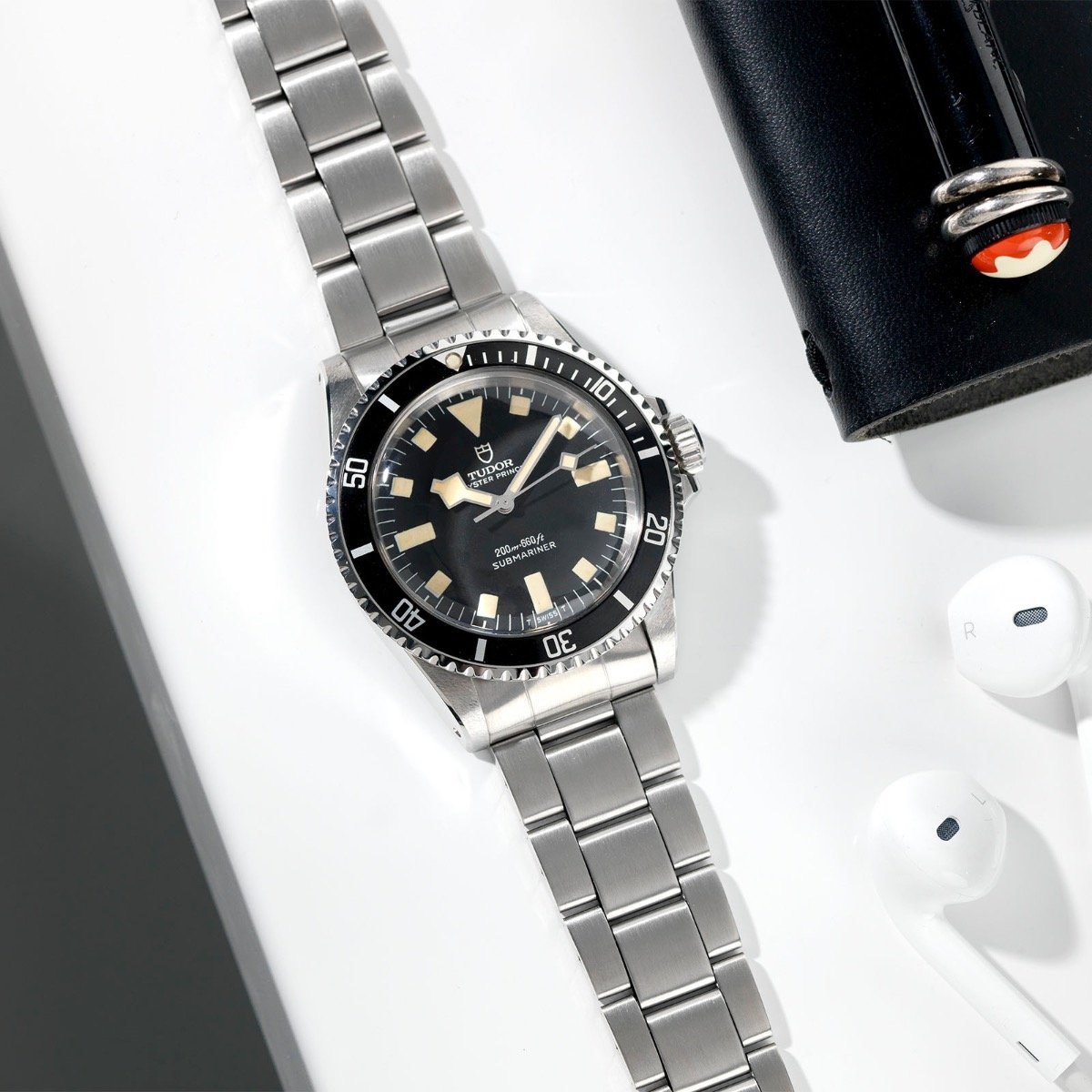 Tudor Submariner Black Snowflake no date Reference 7016 –collectors set