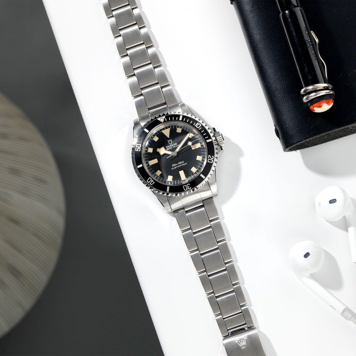 Tudor Submariner Black Snowflake no date Reference 7016 –collectors set