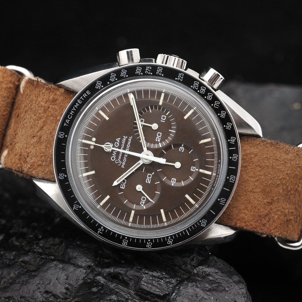 KILLER TROPICAL 1969 OMEGA SPEEDMASTER